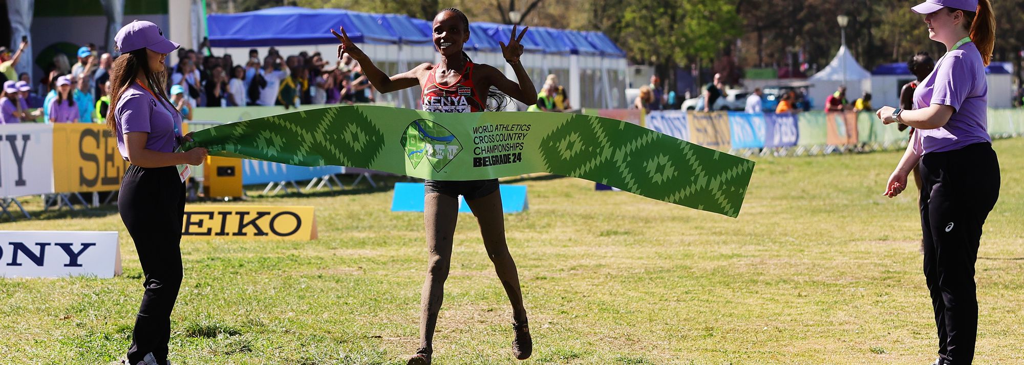 Beatrice Chebet became the first senior female athlete to win the title back-to-back since Tirunesh Dibaba in 2006