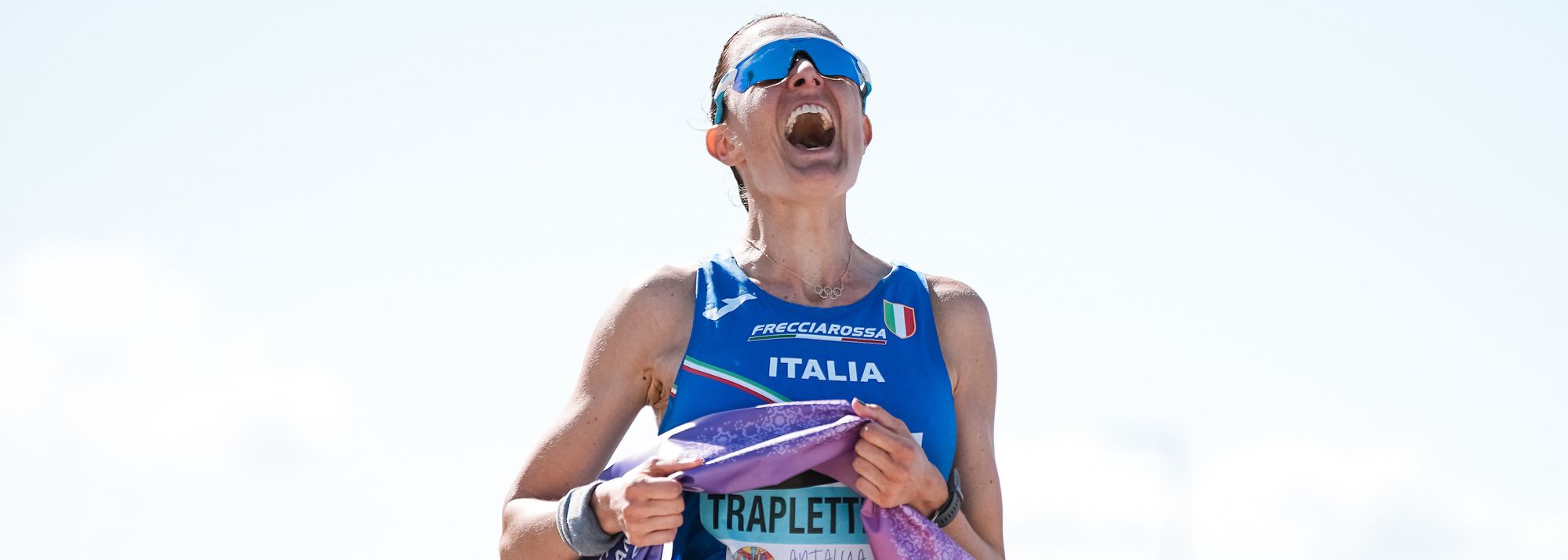 There was a dramatic finish to the inaugural marathon race walk mixed relay at the World Athletics Race Walking Team Championships Antalya 24