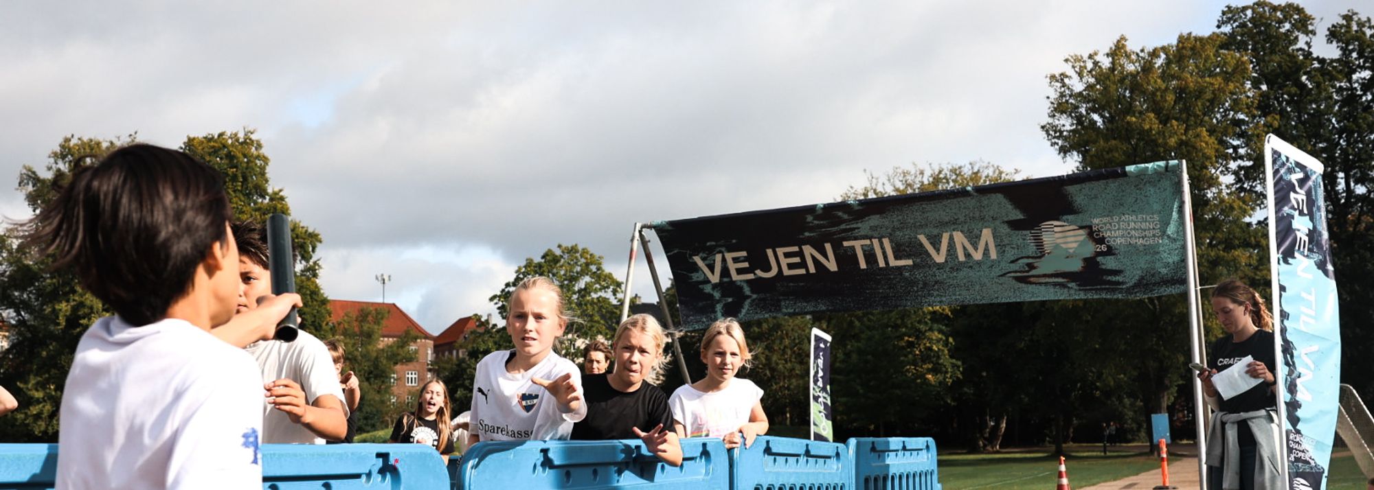 Nearly 200 schoolchildren ran their way to a World Championship ticket today – one they will redeem a year from now, when Copenhagen welcomes the world’s best athletes and up to 65,000 participants in the World Athletics Road Running Championships.