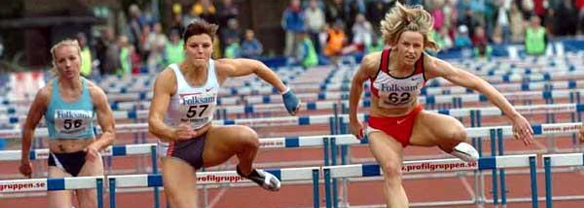 National Pole Vault record and good sprint races highling Venizeleia