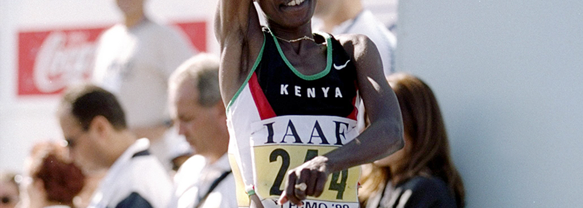 Should Paula Radcliffe live up to her status as favourite for the World Half Marathon title, she will join the great Tegla Loroupe as the only three-time winner of this event.