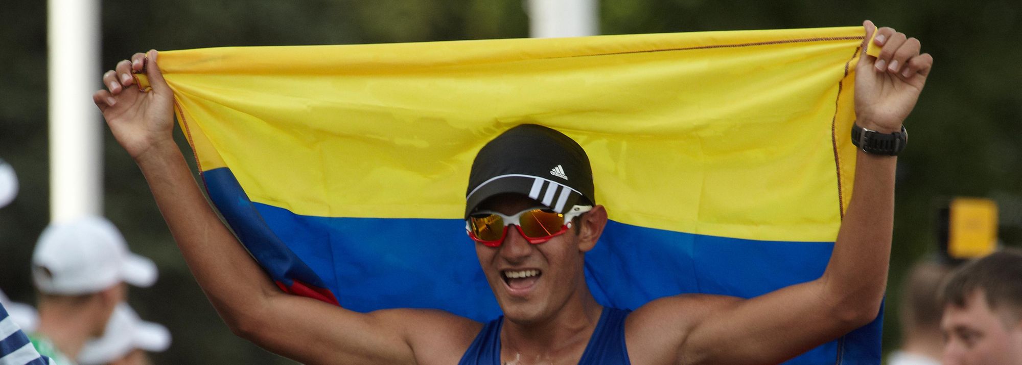 The winner of the junior men’s 10km dedicated his victory to coach Fernando Rozo who passed away in January – and was just as sure he had a bit of divine help as well.
