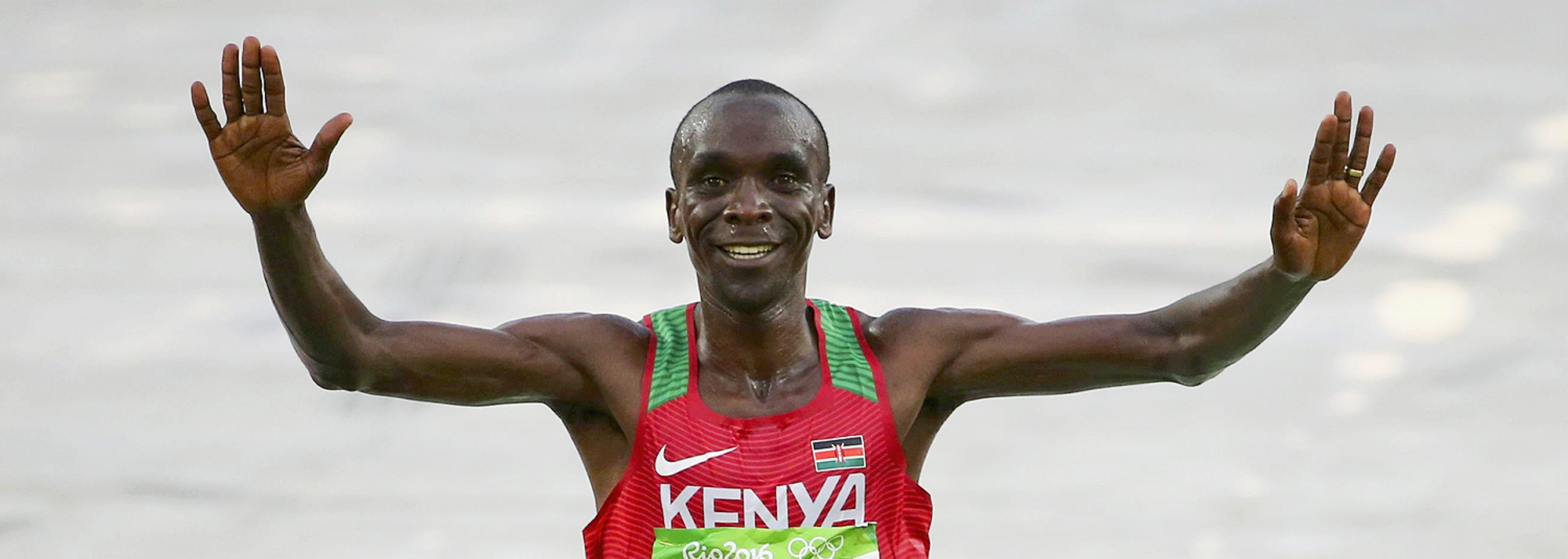 Kipchoge donates Olympic marathon shoe, marking one month to go to opening of IAAF Heritage ...