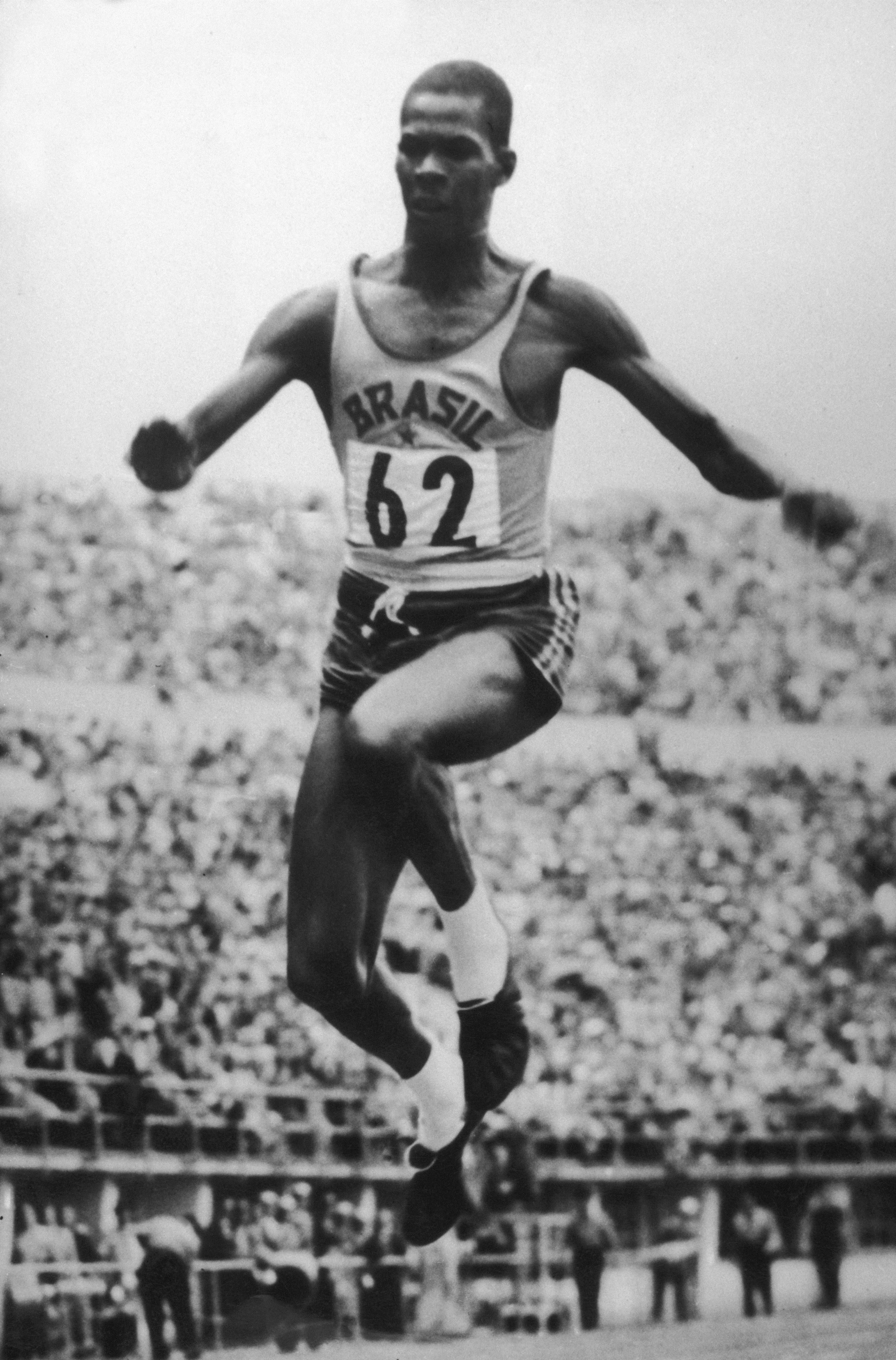 Adhemar da Silva on his way to Olympic triple jump gold in 1952