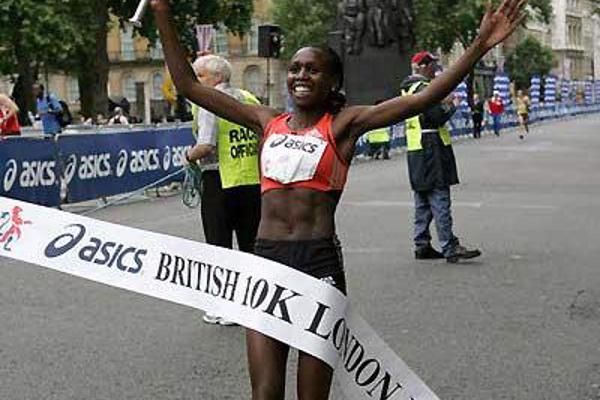 Dutch runner Hilda Kibet runs to win the women race at the European News  Photo - Getty Images