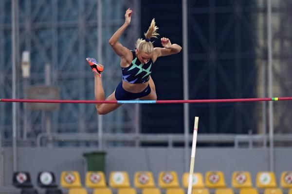 Championnats du monde de saut à la perche sur le podium à Doha |  Nouvelles