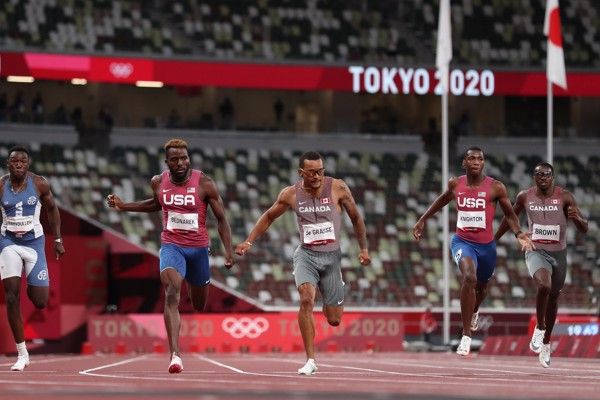 antwoord jeugd liefdadigheid With Olympic 200m win, De Grasse gets his gold at last | REPORTS | World  Athletics