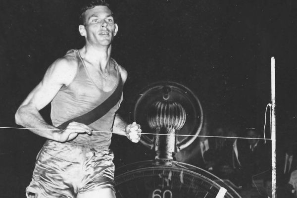 60th anniversary of Snell’s first mile world record | World Athletics