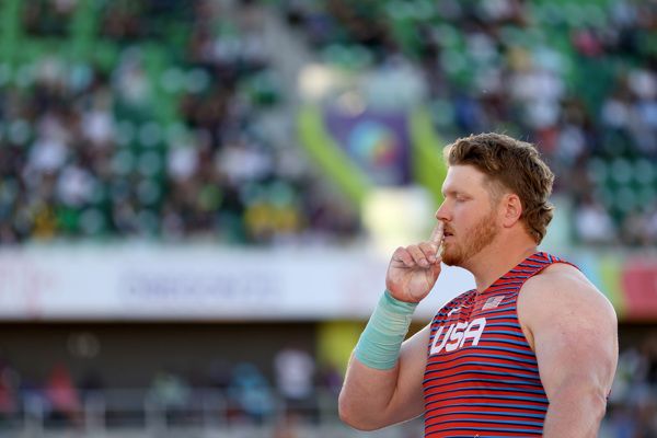 World shot put gold at last for Crouser in Oregon | REPORT | World ...