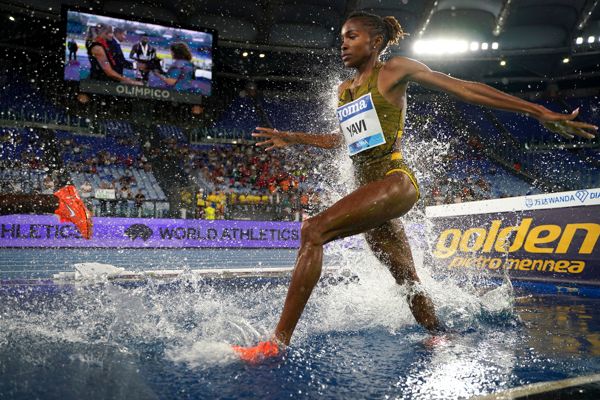 Yavi threatens world steeplechase record in Rome as Tebogo startles over 100m | REPORTS | World Athletics