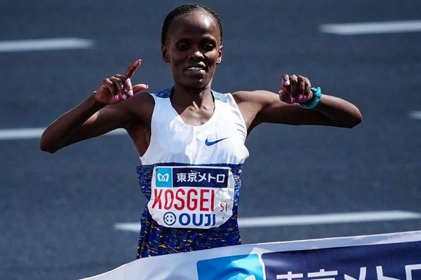 Kosgei runs Asian all-comers' record, Takele retains title in Tokyo