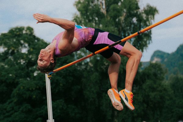 Decastar titles up for grabs after closely fought first day in Talence
