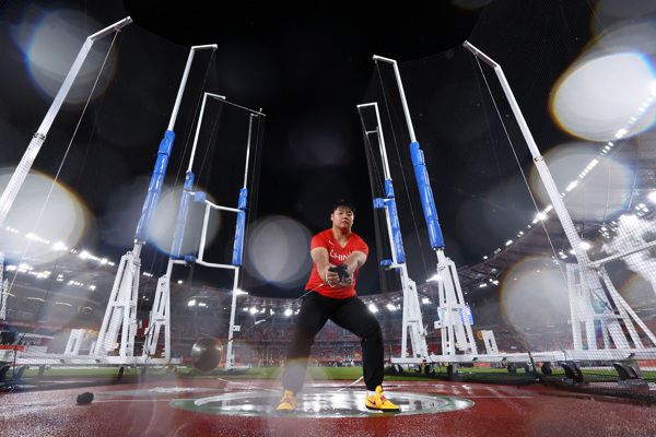Juegos Asiáticos de Nagoya: récord para Zhang Jiale y triplete de Winfred Yavi