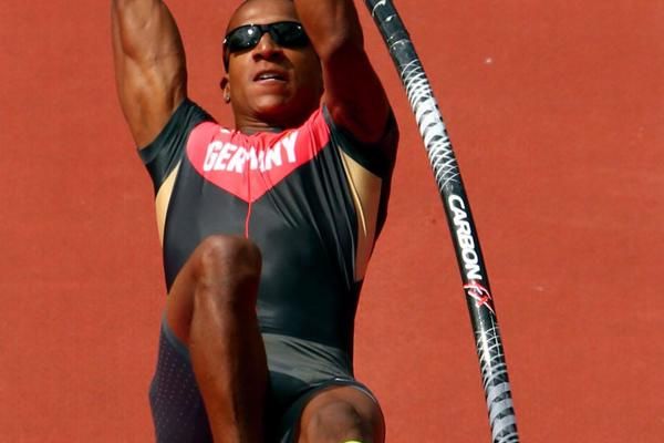 London 2012 - Event Report - Men's Pole Vault Qualification | REPORT ...