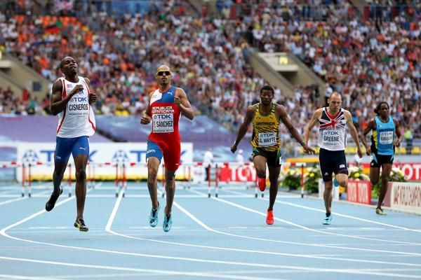 Report Men S 400m Hurdles Semi Finals Moscow 13 Report World Athletics