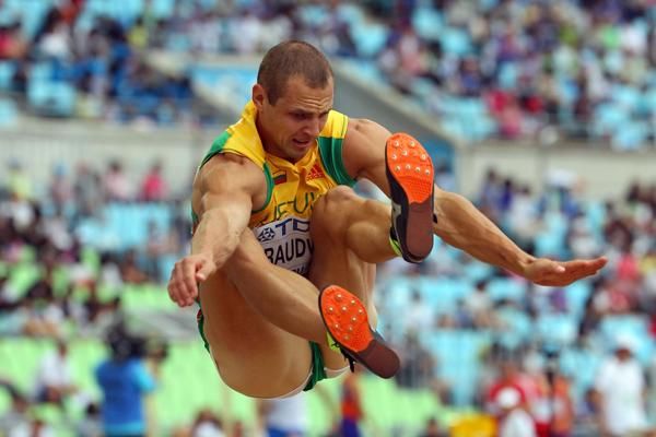 The Scoring For The Decathlon And Heptathlon Favors Running Over