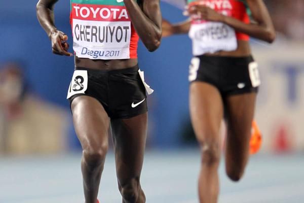 Women S 10 000m Final Cheruiyot Leads Kenyan 1 2 3 4 Finish Report World Athletics