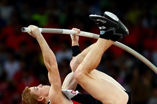 Report: men's pole vault qualifying – IAAF World Championships, Beijing ...