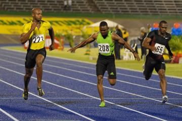 powell-and-campbell-brown-take-100m-titles-in
