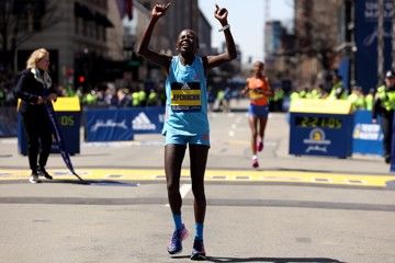 boston-marathon-2022-jepchirchir-yeshaneh-chebet