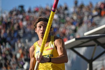 Sweden's world pole vault record-holder Mondo Duplantis competes at the World Athletics Championships Oregon22