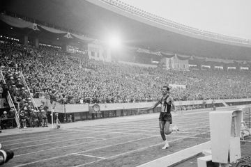 abebe-bikila-ethiopia-marathon-tokyo-1964-60-years