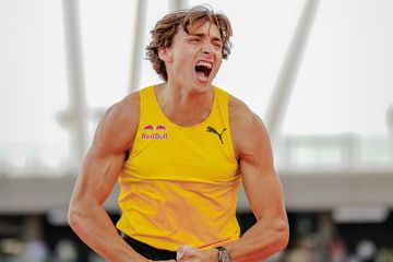 duplantis-world-pole-vault-record-budapest-gyulai-memorial