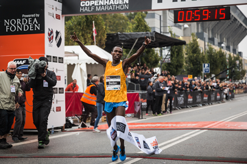 copenhagen-half-marathon-2015-karoki-rionorip