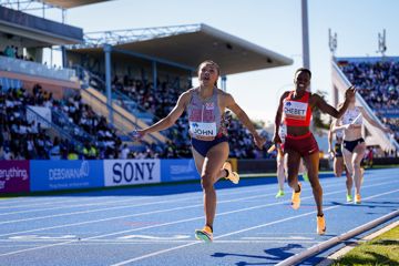 gaborone-26-report-4x400m-heats
