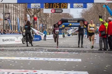 florence-kiplagat-half-marathon-world-record1