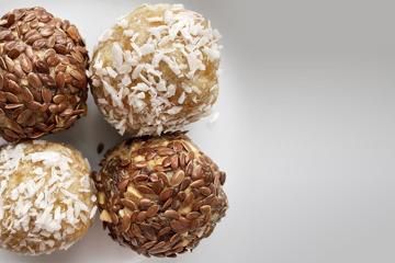 recipe-healthy-energy-balls-apricot-cashew-al
