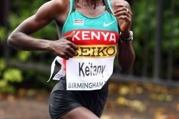 fast-wins-for-keitany-and-regassa-in-abu-dhab