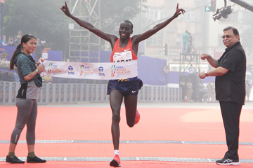 lagat-alemu-set-for-mumbai-marathon-title-def