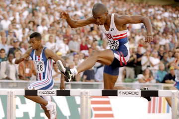derrick-adkins-1995-world-400m-hurdles-champi