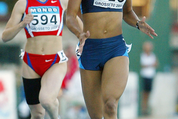 natasha-hastings-usa-2004-world-junior-400m-c