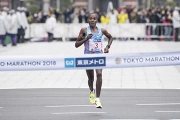 chumba-dibaba-win-2018-tokyo-marathon
